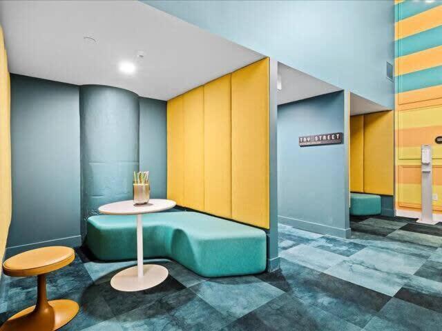 Cozysuites Gorgeous Sdo Downtown Питтсбург Экстерьер фото